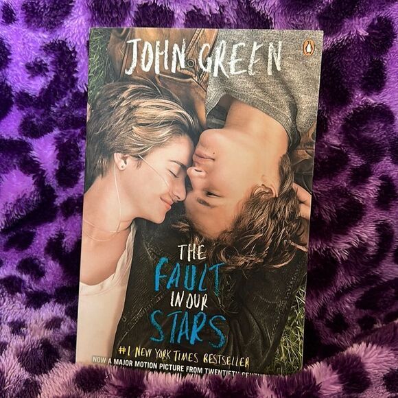 The fault in our stars book - Picture 1 of 3